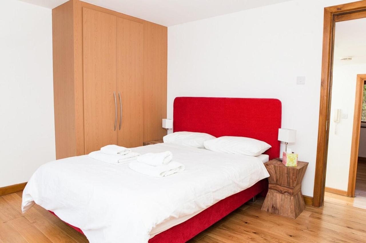 Spectacular Central 4-Bedroom Close To London Eye Экстерьер фото